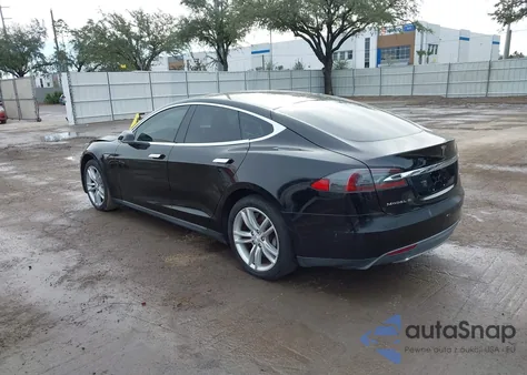 2014 Tesla Model S P85 из США, поврежденный, VIN 5YJSA1H12EFP32793